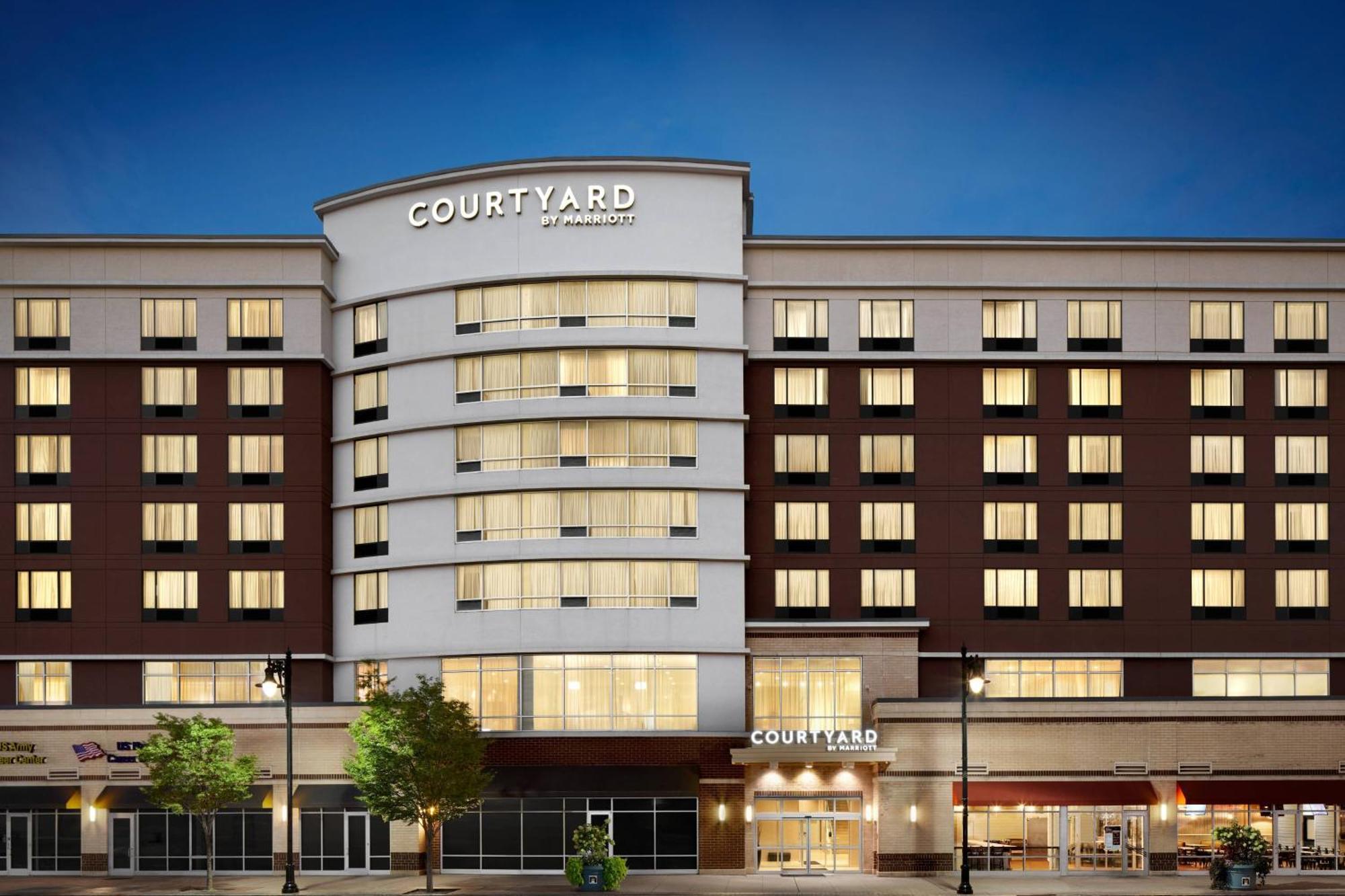 Готель Courtyard By Marriott Newark Downtown Екстер'єр фото